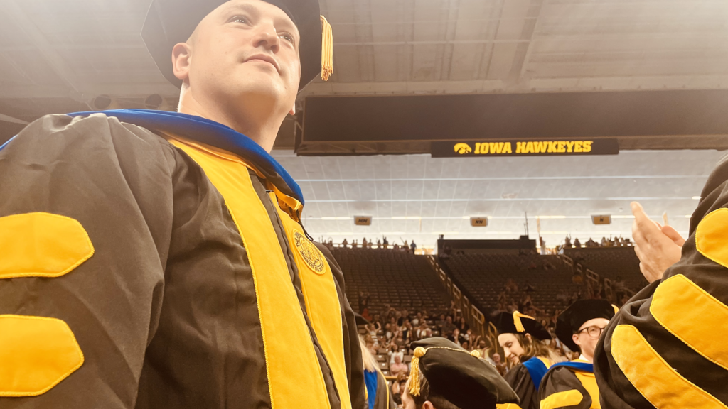 matt-hooding